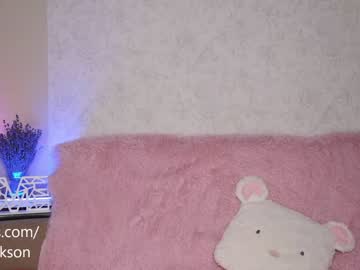 webcam girl double_spice_jj live cam image #2622611