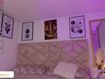 webcam girl salomee_11 live cam image #4122237