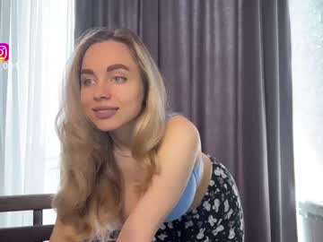 webcam girl tatti_1 live cam image #5476664
