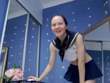 webcam girl kriskras__ live cam image #6331281