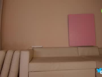 webcam girl hollyextra live cam image #5443078