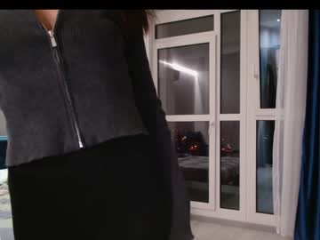 webcam girl bitter_moon live cam image #5897790