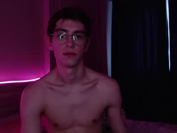 webcam man alfie_evanss live cam image #2859972