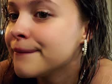webcam girl a_whole_eternity live cam image #6950763