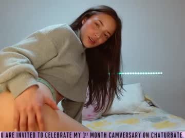 webcam girl gabrielaa_18 live cam image #3620423