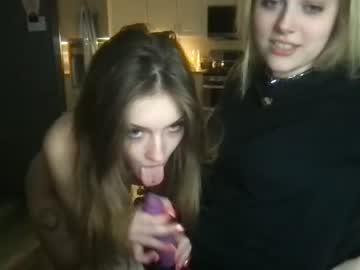 webcam couple snowxbunny1228 live cam image #6501458