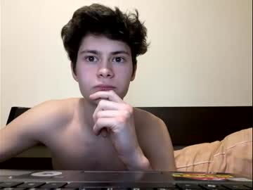 webcam man your_cute_friend live cam image #1035221