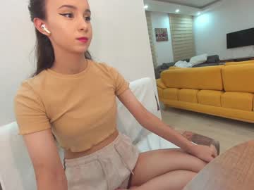 webcam girl ehotlovea live cam image #2716442