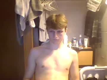 webcam man kaaaaaaadrizzle live cam image #6303556