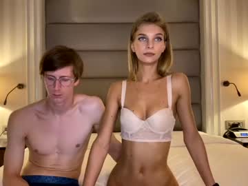 webcam girl l_0l live cam image #3027605