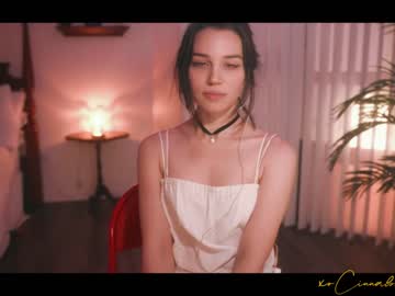 webcam girl cinnabelle live cam image #483070