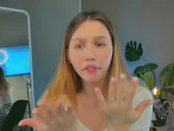 webcam girl yohji_yamamotoo live cam image #3346788