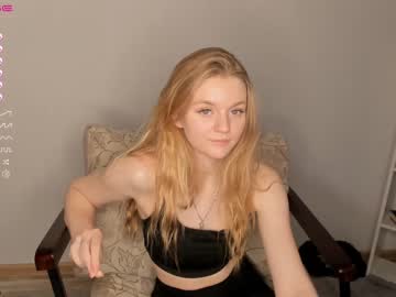 webcam girl joannsbailey live cam image #3790957