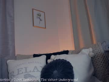 webcam girl x_lily_x live cam image #2660364