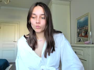 webcam girl eleonora_linn live cam image #2320196