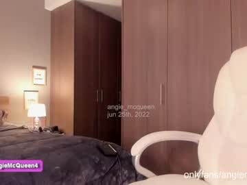 webcam couple angie_mcqueen live cam image #2127627