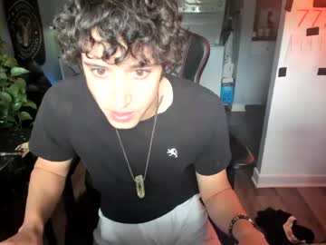 webcam man bashful4200 live cam image #2567057