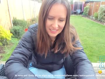 webcam girl eatmypie69 live cam image #1155077
