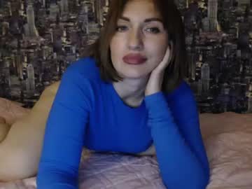 webcam girl mallinia live cam image #6838248