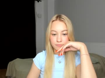 webcam girl sue_baby live cam image #2234750