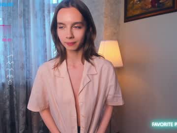 webcam girl happiness_call live cam image #4454350