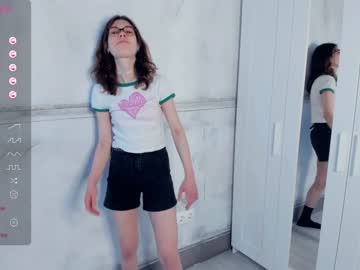 webcam girl maureenbruster live cam image #6811110