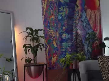 webcam girl beyllove_d live cam image #6872150