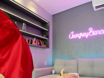 webcam girl jeangreybianca live cam image #5882682