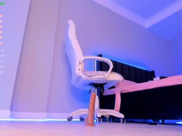 webcam girl aerri_lee live cam image #1817537