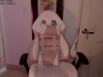 webcam girl scarlett__baker live cam image #5810977