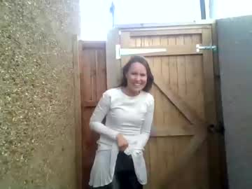 webcam girl eatmypie69 live cam image #5700344