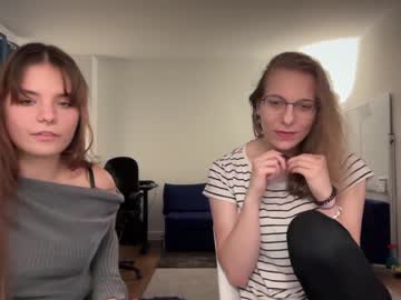 webcam girl lillybambus live cam image #5738606