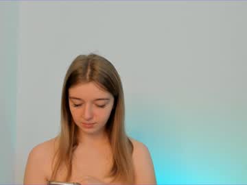 webcam girl elizabeth__gray live cam image #3293543