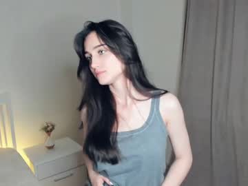 webcam girl alice_caprrice live cam image #4807223