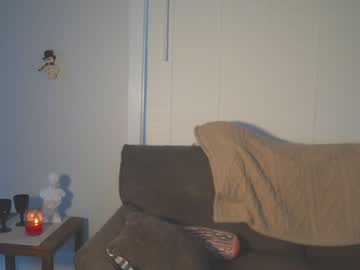 webcam girl crimsonxrapture live cam image #805965