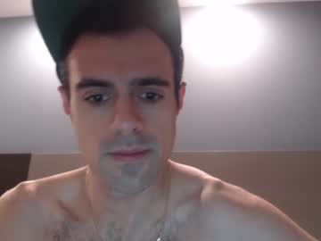 webcam man michmark23 live cam image #3849738