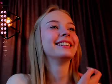 webcam girl lolliis live cam image #5738836