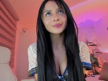 webcam girl misscharlotte1 live cam image #2373329