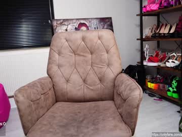 webcam girl angelika_rouge live cam image #2559049