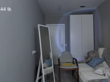 webcam girl hayley_hayes live cam image #6698725