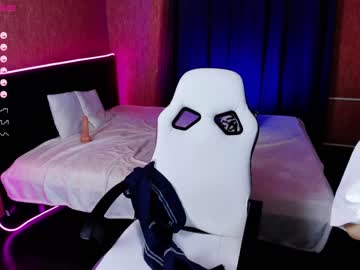 webcam girl lina_bitch live cam image #2265963