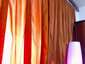 webcam girl your_wild_fantasy live cam image #5153504