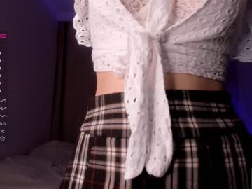 webcam girl amandamedrano live cam image #4147136