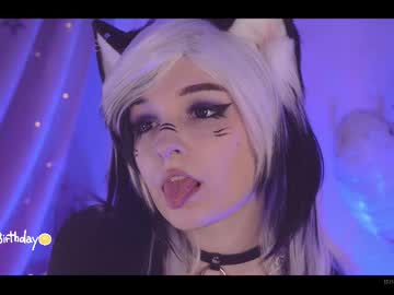 webcam girl vronnier live cam image #7086428