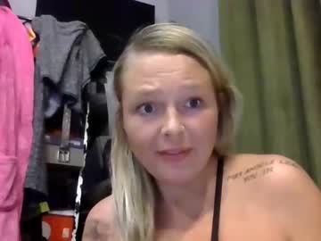 webcam girl lilmspeachhh live cam image #3604045