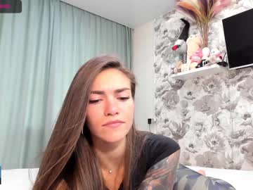 webcam girl joconda live cam image #2029193