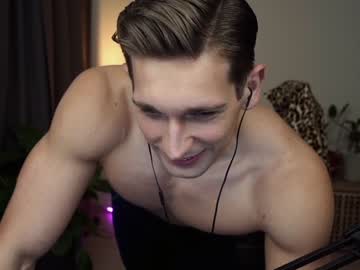 webcam man marcusdiamond live cam image #1713143