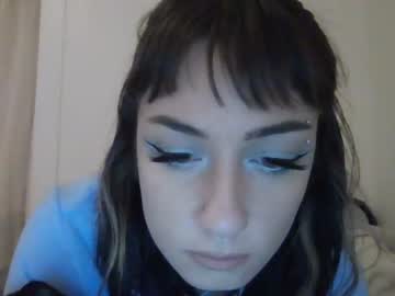 webcam girl snackaroni live cam image #895407