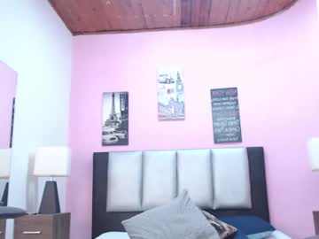 webcam girl anni_wine live cam image #1956446
