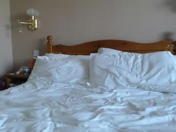 webcam girl mallinia live cam image #4889344